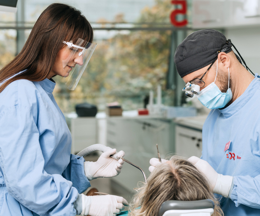 Oralchirurgie | ZAHVAT ALVEOTOMIJE