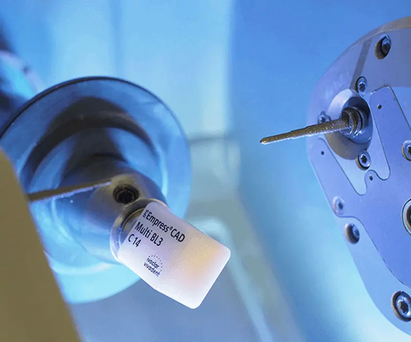CAD/CAM-Technologie | CAD-CAM Technology | CAD-CAM tehnologija | Štimac Centar dentalne medicine | CAD-CAM tehnologija Stomatološka poliklinika Zagreb | Štimac centar dentalne medicine