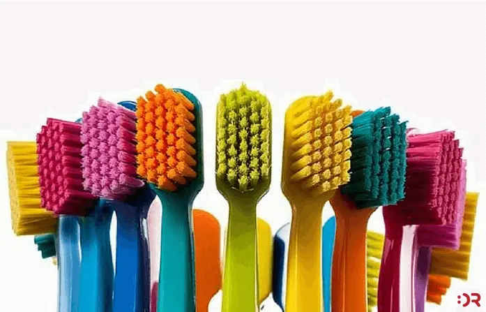 Što četkicu za zube čini dobrom i kvalitetnom? | drstimac.com | Što četkicu za zube čini dobrom i kvalitetnom? | Stomatološka poliklinika Zagreb | Štimac centar dentalne medicine