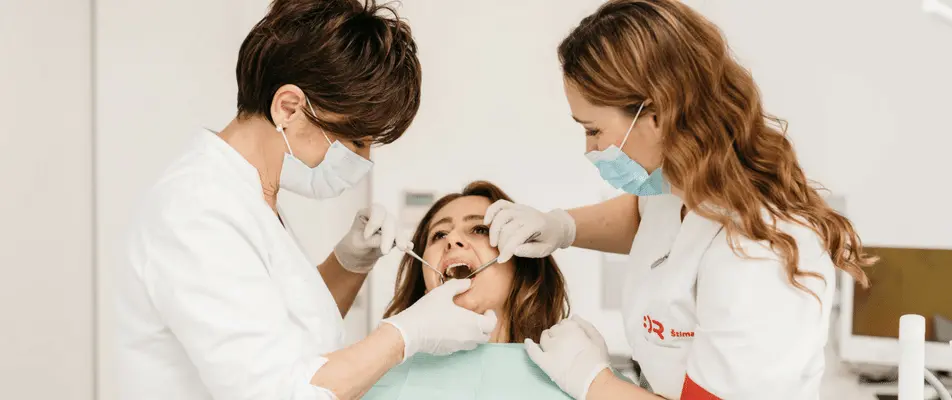 Što su zubne krunice? | Blog | Štimac Centar dentalne medicine | Zašto ugraditi zubne krunice | Stomatološka poliklinika Zagreb | Štimac centar dentalne medicine